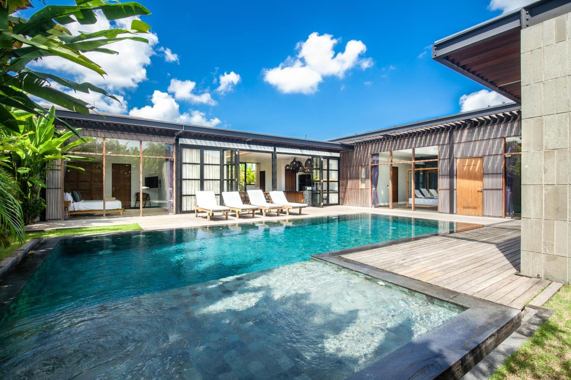 Brand New 5 Bedroom Villa Enclosed Living Room Canggu المظهر الخارجي الصورة