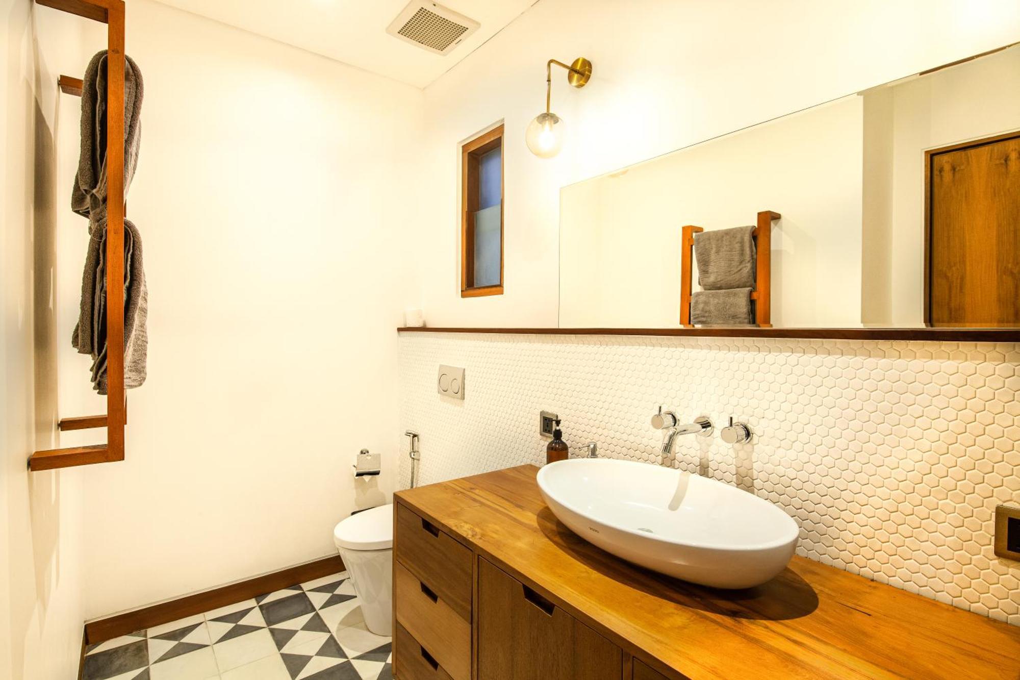 Brand New 5 Bedroom Villa Enclosed Living Room Canggu تْشانغو المظهر الخارجي الصورة