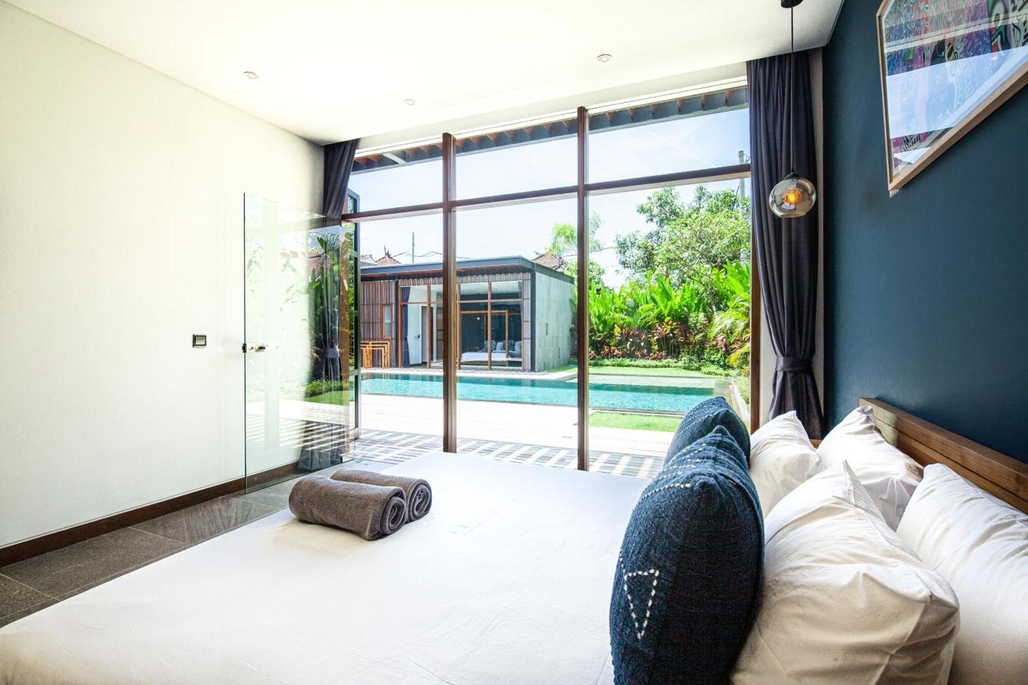 Brand New 5 Bedroom Villa Enclosed Living Room Canggu المظهر الخارجي الصورة